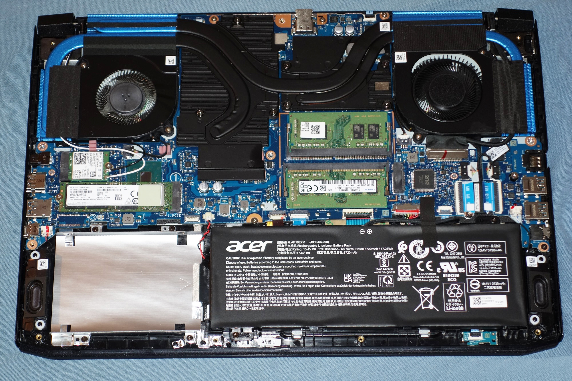 How to replace and fix ACER ACER PT315-52-53 PH315-53 PH315-54 40pin 0.4mm LED DC02C00Q700 LCD Cable (Acer Predator Helios 300 PH315-53-786B)